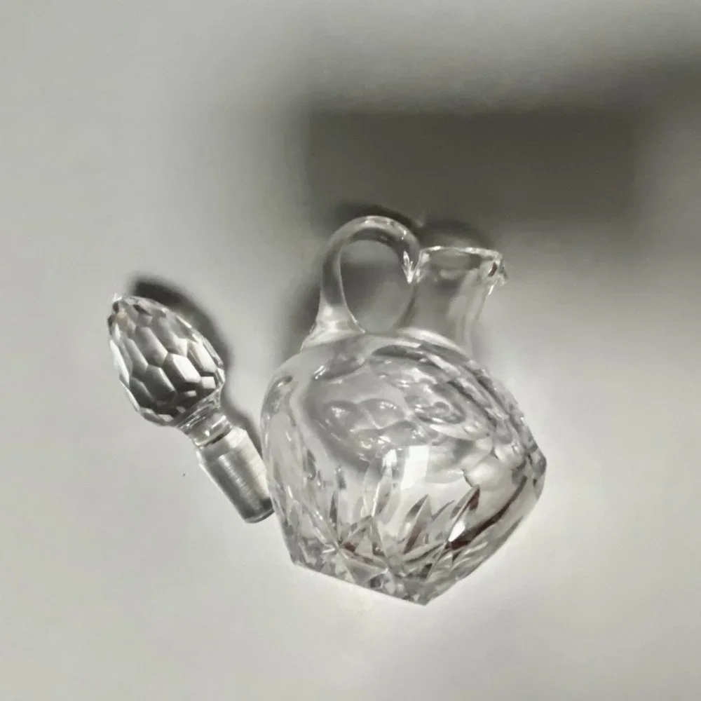 Vintage Waterford Irish Clear Crystal Innisfree Stopper Spout Decanter 6,5